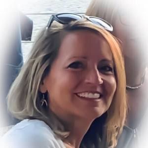 Meet your Posher, Suzanne